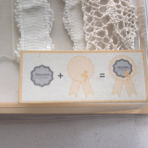 4/$20 Making Memories Recognition Award Badge Ribbon Craft Kit - Picture 4 of 6